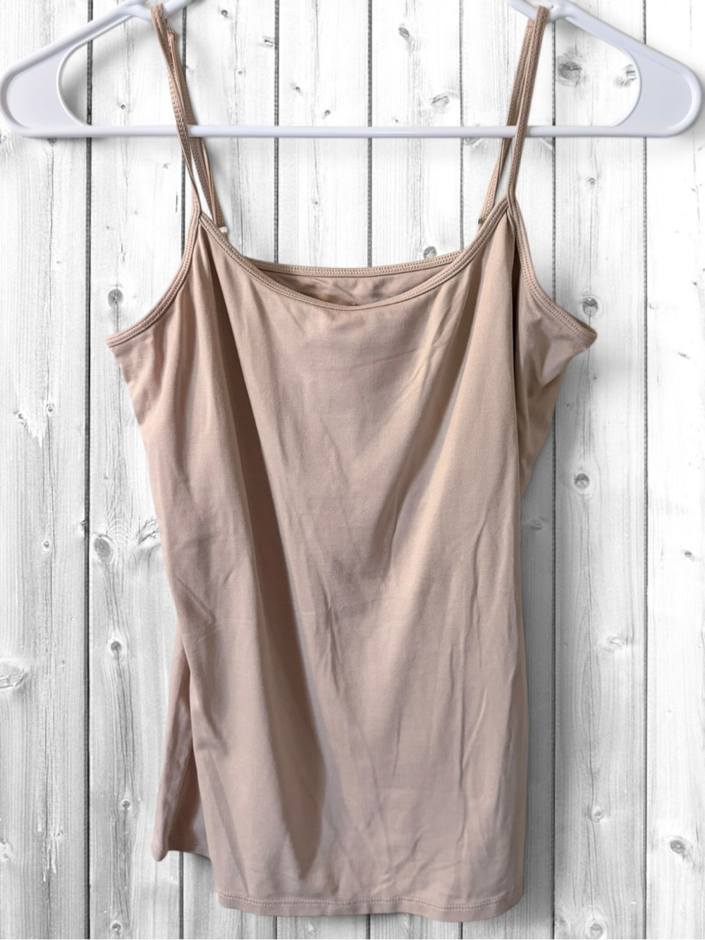 🙋🏻‍♀️White House Black Market Nude Beige Spaghetti Strap Cami